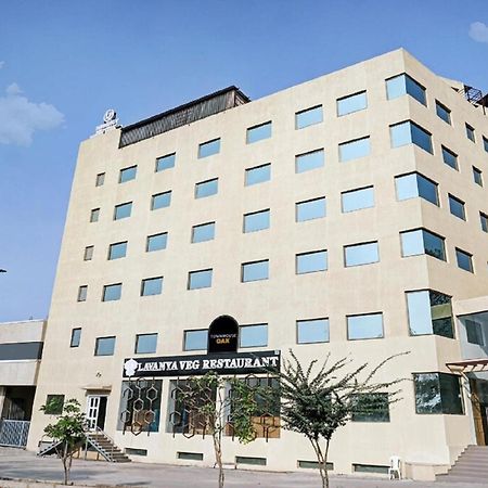 L P Regency Pune Exterior foto