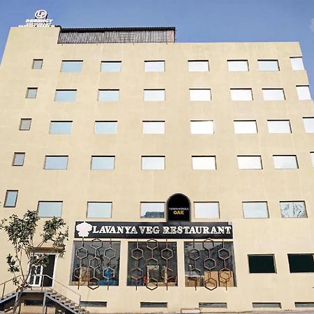 L P Regency Pune Exterior foto