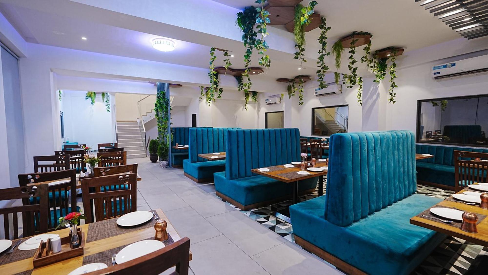 L P Regency Pune Exterior foto